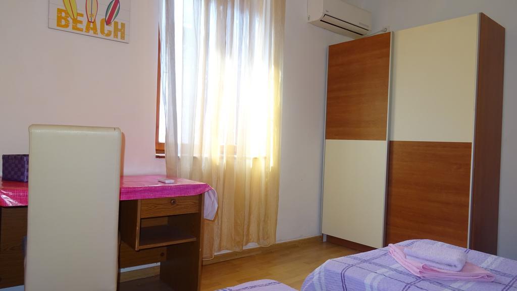 Apartments Eldi Спліт Екстер'єр фото